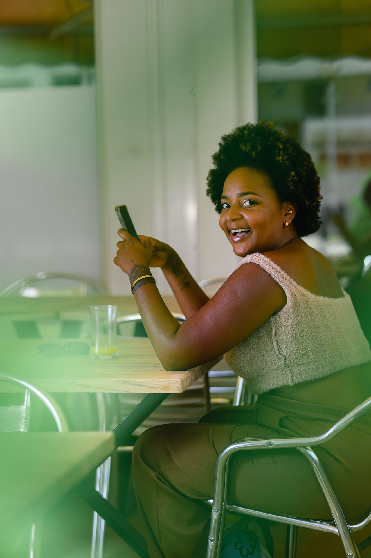 Photographie lifestyle réalisée en Martinique pour capturer des moments naturels et authentiques en extérieur.