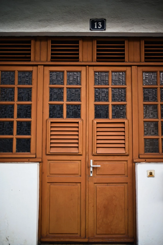 porte-bois-marron-street-photo-martinique